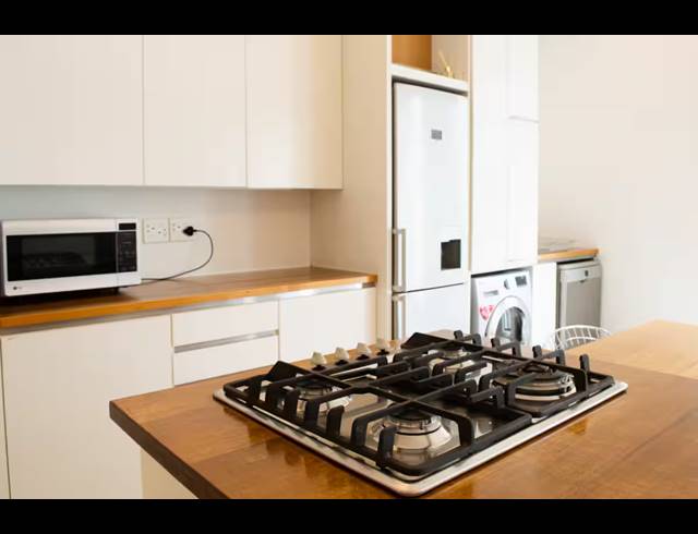 2 BEDROOM APARTMENT TO LET IN CAPE TOWN CITY CENTRE